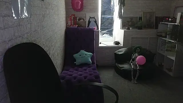 Betty Brick online show from 05.31.26