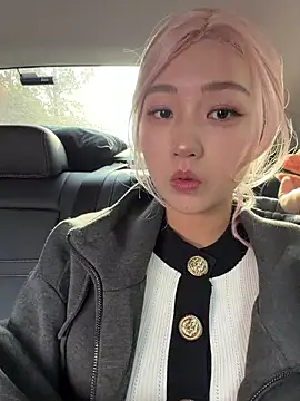 winter11 online show from 11.20.25