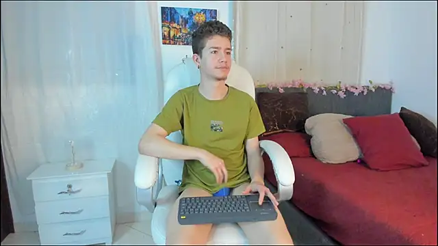 ThiagooJames online show from 10.20.25