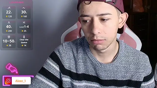 Snapshot of Aleecandrews chatting on 09.29.25 Aleecandrews online show from 09.29.25