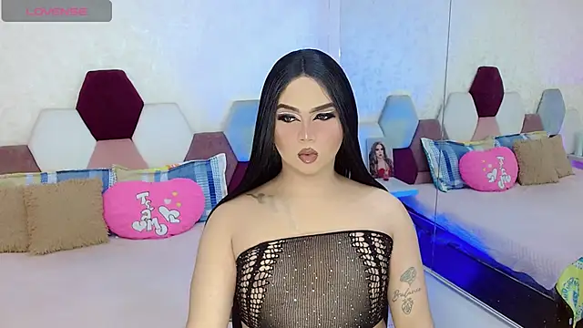 kushina uzumaki75 online show from 10.21.25