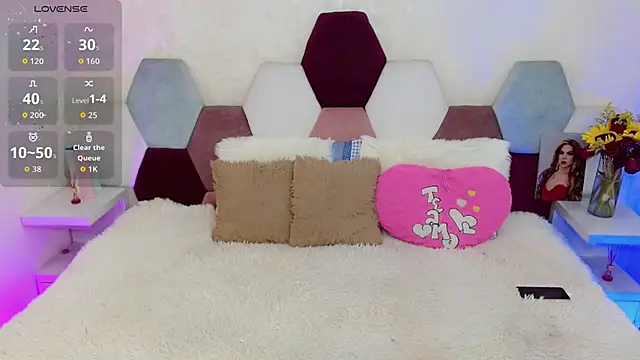 kushina uzumaki75 online show from 11.15.25