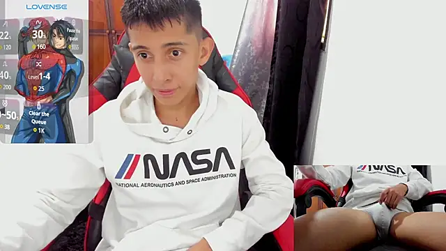 gomitaboy 1 online show from 10.17.25