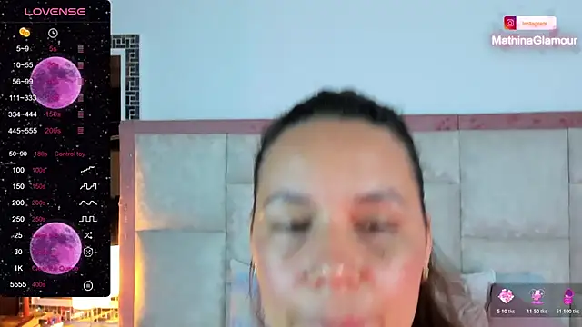 Snapshot of Marthina chatting on 11.08.25 Marthina online show from 11.08.25