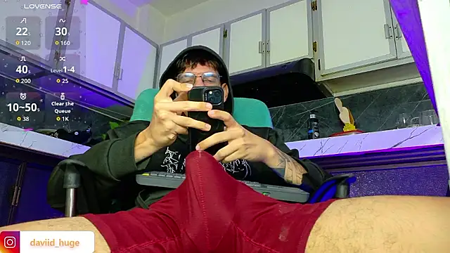 david huge online show from 03.03.26