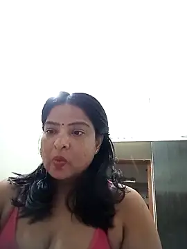 Snapshot of srimasrima chatting on 09.26.25 srimasrima online show from 09.26.25