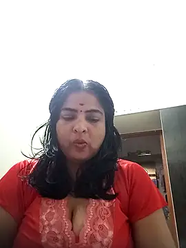 Snapshot of srimasrima chatting on 10.24.25 srimasrima online show from 10.24.25