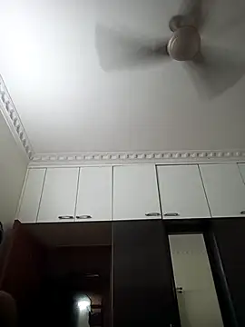 Snapshot of srimasrima chatting on 10.30.25 srimasrima online show from 10.30.25