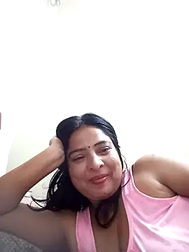 Snapshot of srimasrima chatting on 11.01.25 srimasrima online show from 11.01.25