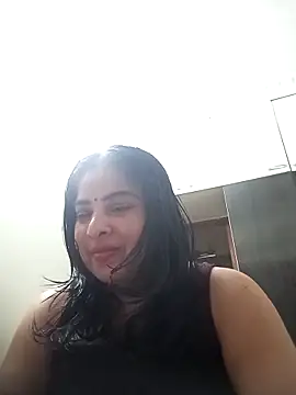 Snapshot of srimasrima chatting on 11.21.25 srimasrima online show from 11.21.25