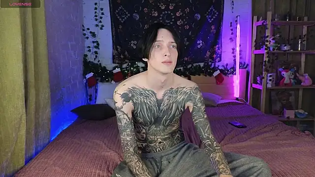 Snapshot of Martin_Jin chatting on 12.13.25 Martin Jin online show from 12.13.25