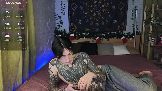 Snapshot of Martin_Jin chatting on 12.17.25 Martin Jin online show from 12.17.25