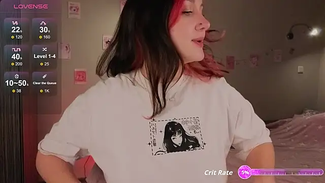 Snapshot of CrystalBlaze_ chatting on 09.08.25 CrystalBlaze  online show from 09.08.25