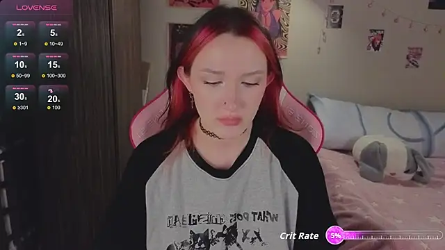 Snapshot of CrystalBlaze_ chatting on 10.25.25 CrystalBlaze  online show from 10.25.25