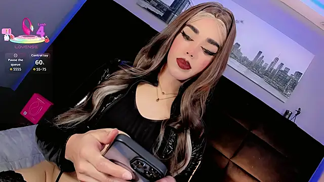 Snapshot of Baby-Isa chatting on 12.02.25 Baby-Isa online show from 12.02.25