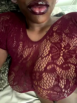 bustyblackebony online show from 10.07.25