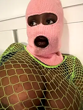 bustyblackebony online show from 10.19.25