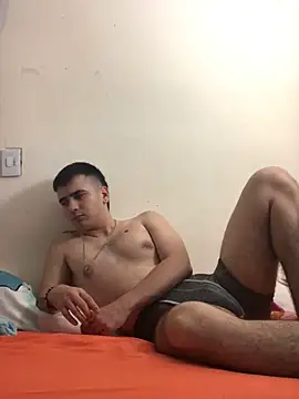 Snapshot of Cesar_Augusto chatting on 09.19.25 Cesar Augusto online show from 09.19.25