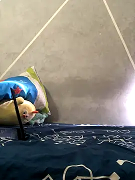 Snapshot of Cesar_Augusto chatting on 10.19.25 Cesar Augusto online show from 10.19.25