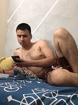 Snapshot of Cesar_Augusto chatting on 11.06.25 Cesar Augusto online show from 11.06.25