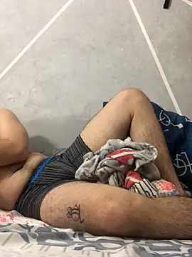 Snapshot of Cesar_Augusto chatting on 11.12.25 Cesar Augusto online show from 11.12.25