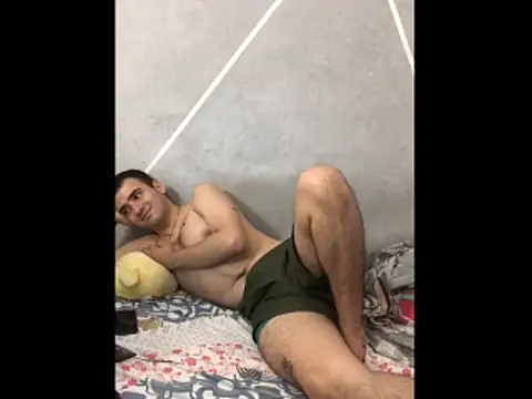 Snapshot of Cesar_Augusto chatting on 11.15.25 Cesar Augusto online show from 11.15.25