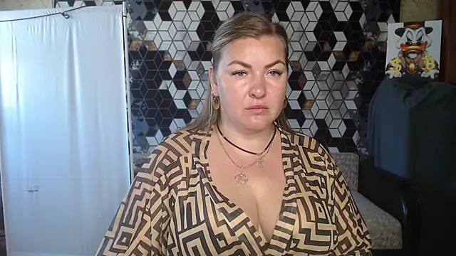 NikaSkylink online show from 06.10.26