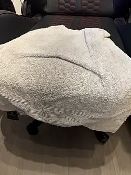 Snapshot of rbakkk chatting on 09.17.25 rbakkk online show from 09.17.25