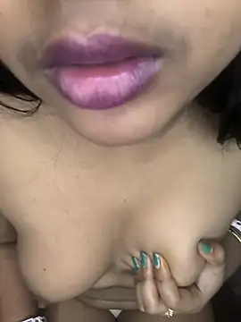 Snapshot of Nightgirl007 chatting on 11.27.25 Nightgirl007 online show from 11.27.25