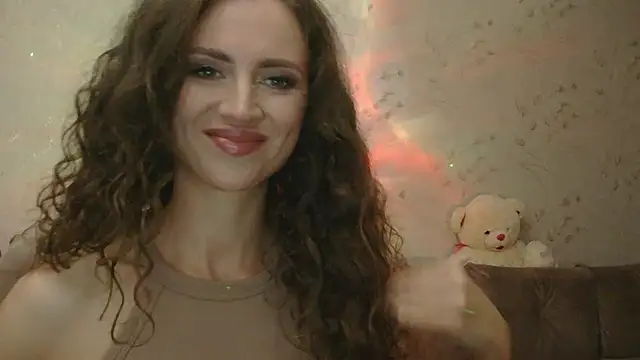 Snapshot of Amber_Carrol chatting on 11.13.25 Amber Carrol online show from 11.13.25