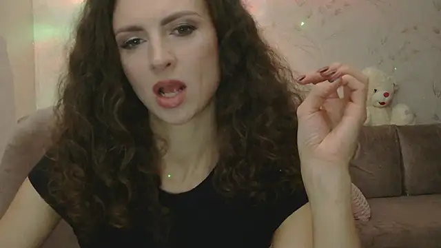 Amber Carrol online show from 12.17.25