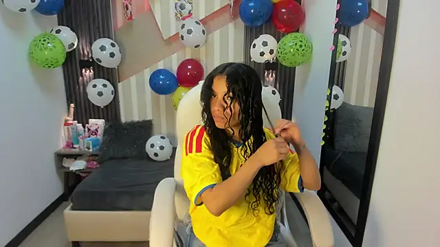 LittleeStar online show from 06.17.26