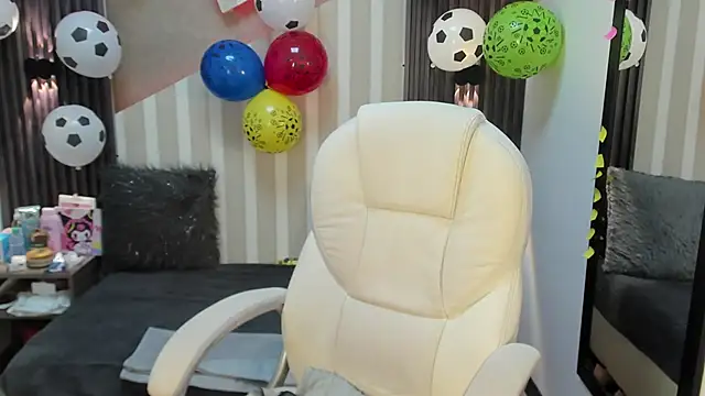 LittleeStar online show from 06.21.26
