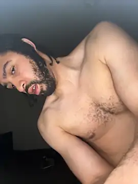 Snapshot of KingKevo27 chatting on 11.01.25 KingKevo27 online show from 11.01.25