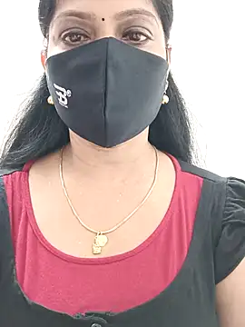 Snapshot of shivani27 chatting on 09.09.25 shivani27 online show from 09.09.25