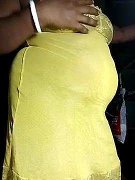 Snapshot of Nude-Priya2 chatting on 09.16.25 Nude-Priya2 online show from 09.16.25