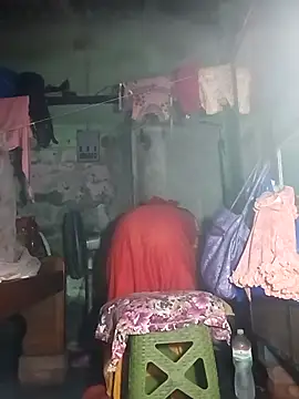 Snapshot of Nude-Priya2 chatting on 09.23.25 Nude-Priya2 online show from 09.23.25