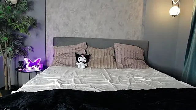 ScarlettJakobs online show from 04.15.26