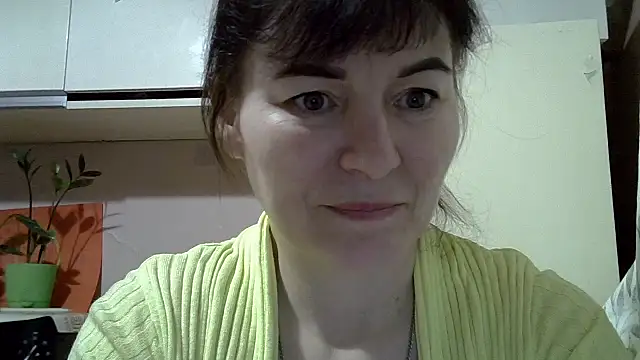 Krystal 82 online show from 02.13.26