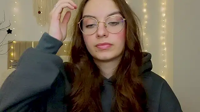 Snapshot of Real_cutie1 chatting on 01.31.26 Real cutie1 online show from 01.31.26