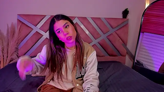 Rachell criss online show from 03.29.26