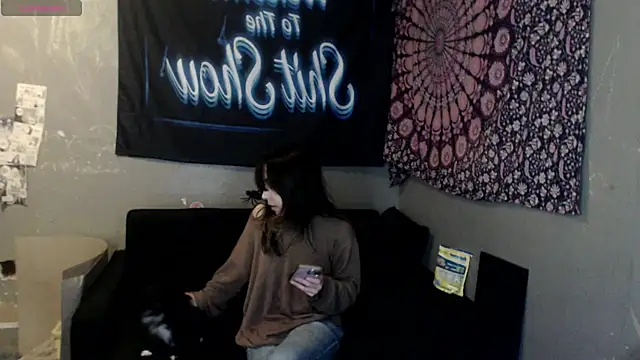 Snapshot of London_Ray chatting on 10.08.25 London Ray online show from 10.08.25