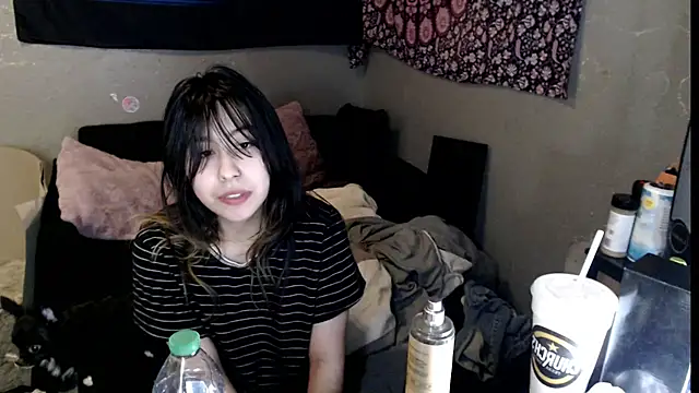 Snapshot of London_Ray chatting on 11.09.25 London Ray online show from 11.09.25