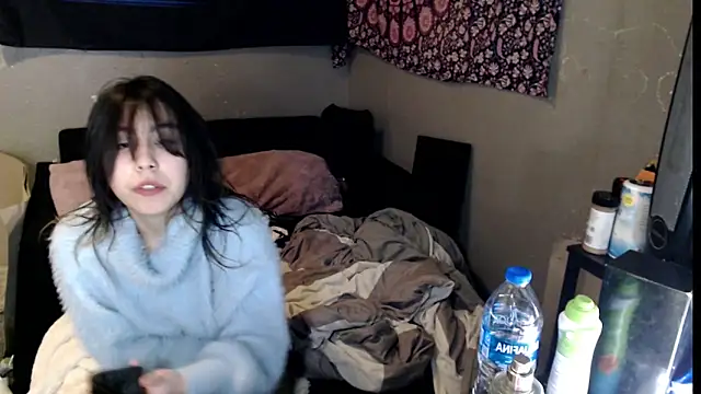 Snapshot of London_Ray chatting on 11.10.25 London Ray online show from 11.10.25