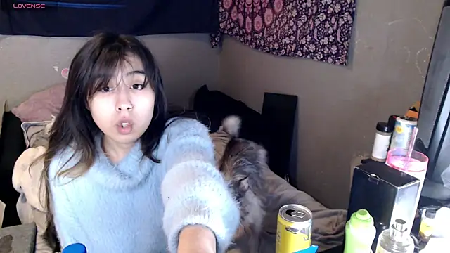 Snapshot of London_Ray chatting on 11.20.25 London Ray online show from 11.20.25