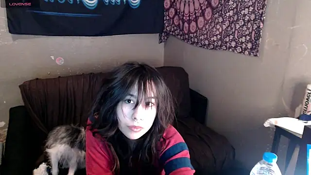 London Ray online show from 03.18.26