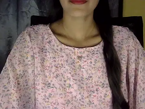 zara Khan0 online show from 10.27.25