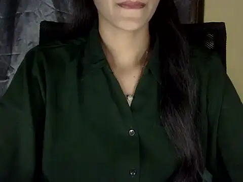 zara Khan0 online show from 11.14.25