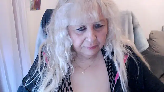 Snapshot of SusiLifeXXX chatting on 11.02.25 SusiLifeXXX online show from 11.02.25