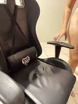 Snapshot of novinhacasada22 chatting on 01.12.26 novinhacasada22 online show from 01.12.26